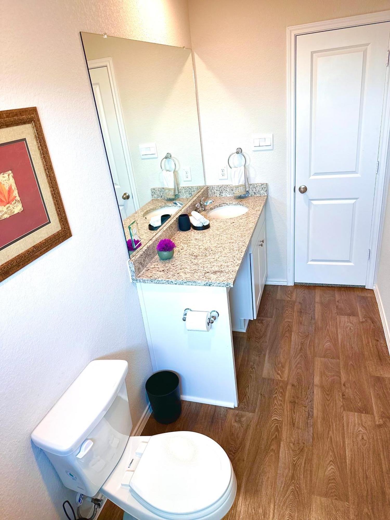 New Home Near Lackland, Seaworld San Antonio Eksteriør billede